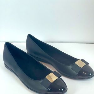 Bandolino Oppers Flats